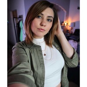 Meet your Posher, Savannah